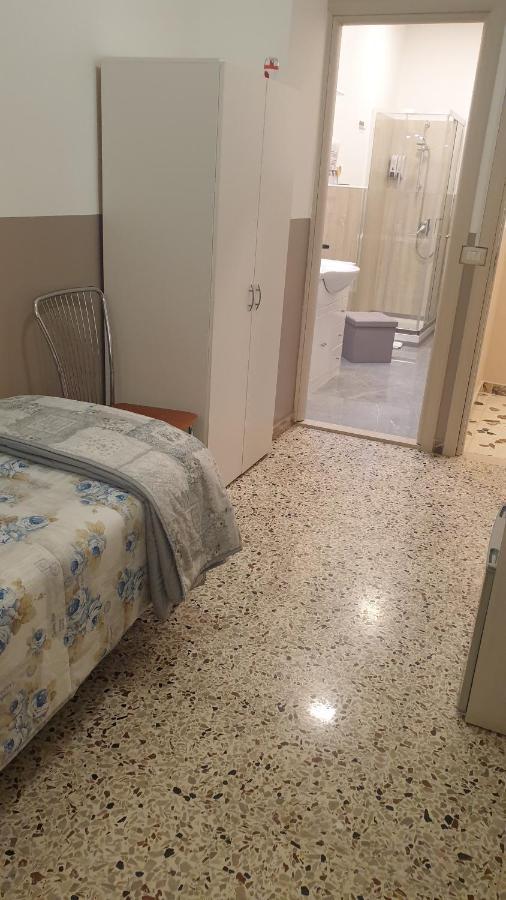 I Mori In Campidoglio Affitta Camere SantʼAgata di Militello Extérieur photo