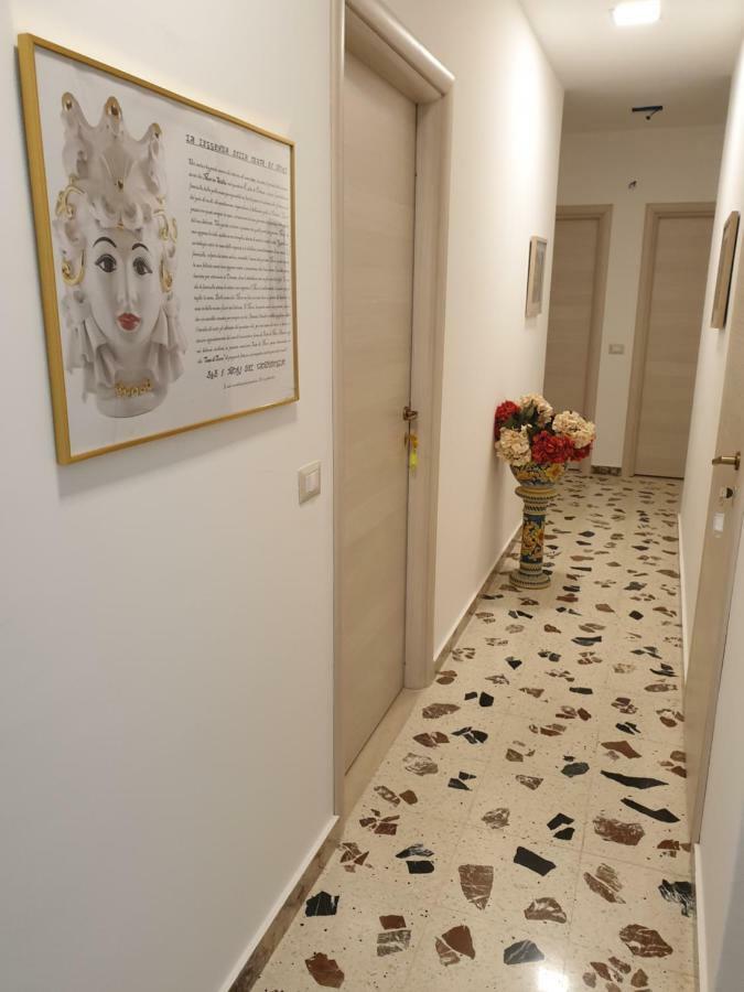 I Mori In Campidoglio Affitta Camere SantʼAgata di Militello Extérieur photo